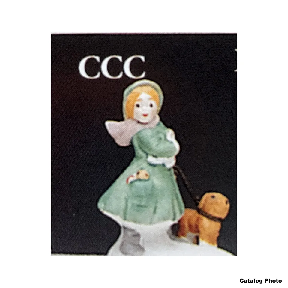 lemax-girl-walking-dog-figurine-village-de-no-l image 1