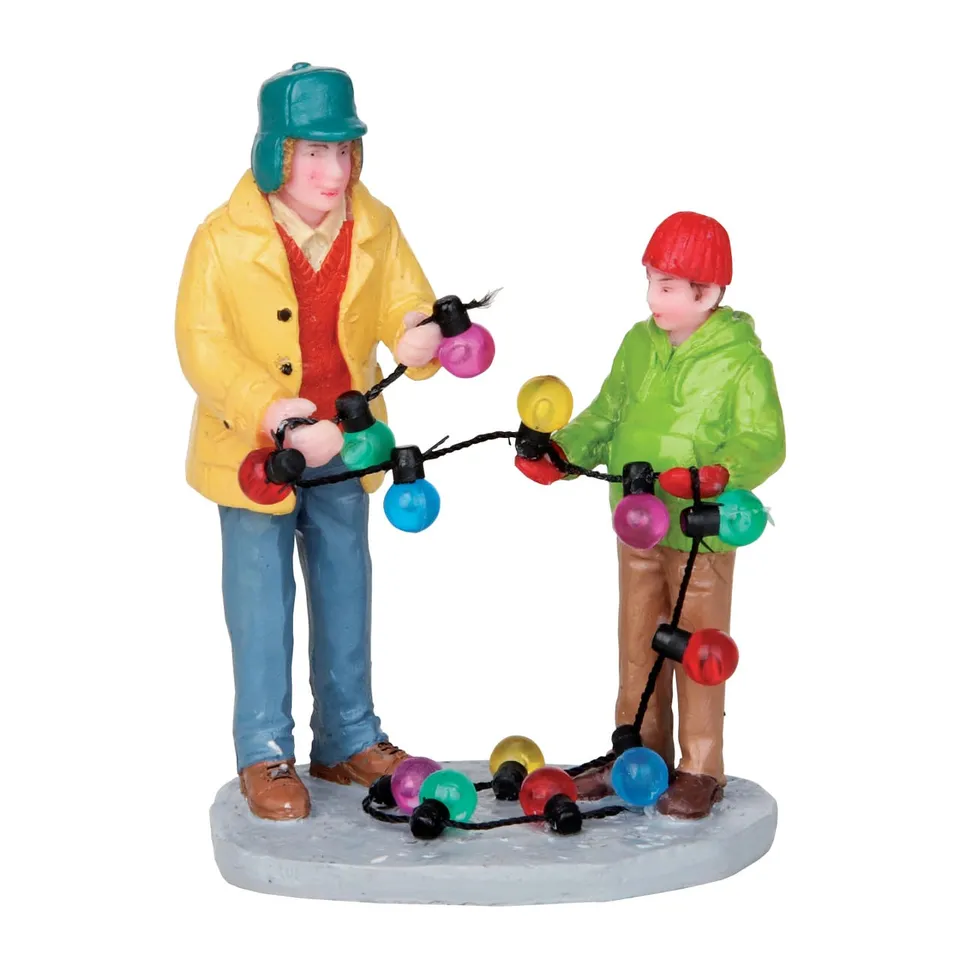 lemax-stringing-lights-figurine-village-de-no-l image 1