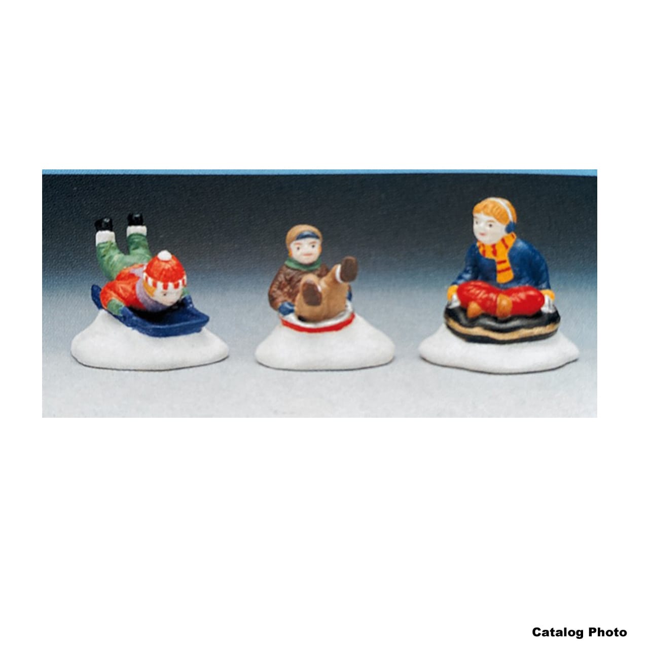 lemax-playing-in-the-snow-figurines-miniatures-jeux-de-neige image 1
