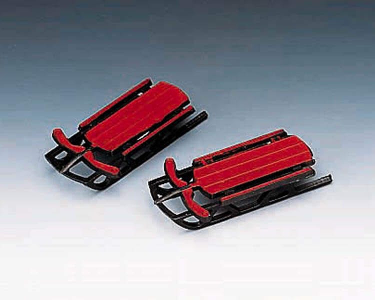 lemax-sled-tra-neau-miniature-village-de-no-l image 1