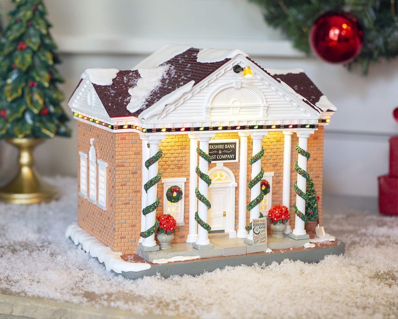 lemax-berkshire-bank-trust-company-b-timent-miniature-lumineux-village-de-no-l image 3