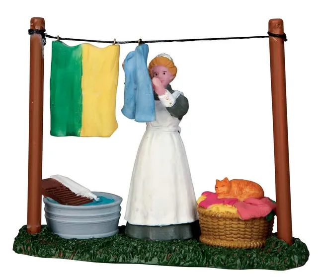 lemax-laundry-day-figurine-sc-ne-de-vie-village-miniature-2 image 1