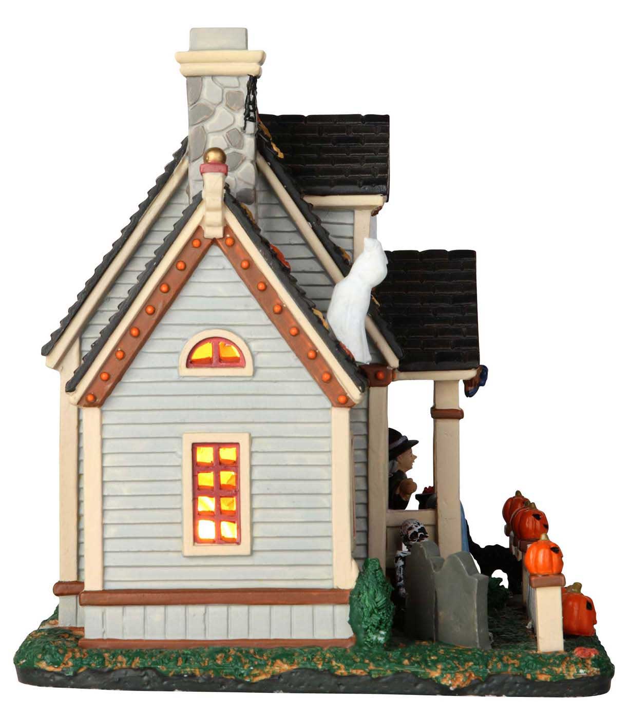lemax-trick-or-treat-house-maison-hant-e-spooky-town image 2