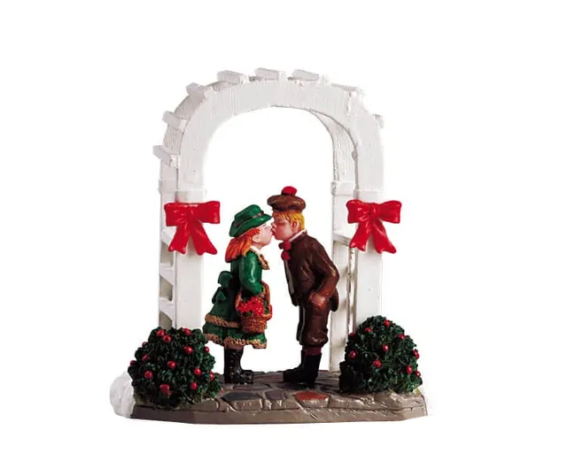 lemax-mistletoe-kiss-figurine-village-de-no-l image 1