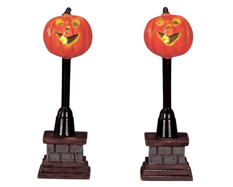 lemax-pumpkin-street-lamp-r-verb-re-citrouille-spooky-town image 1