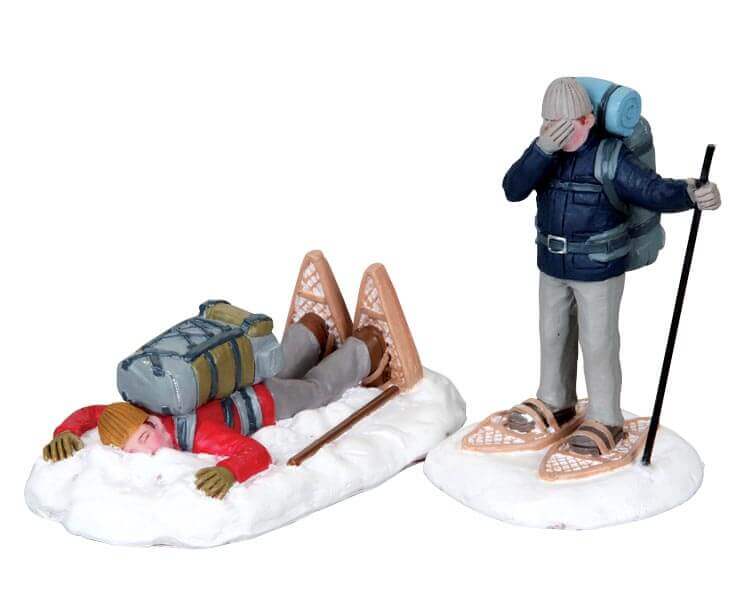 lemax-snowshoe-stumble-figurine-miniature-raquettes-neige image 1