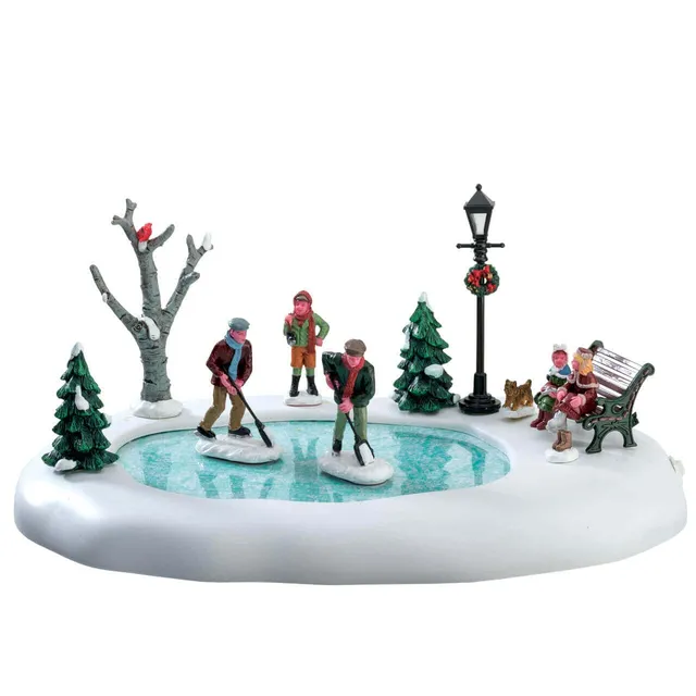 lemax-clearing-the-ice-figurines-patineurs-miniature image 1