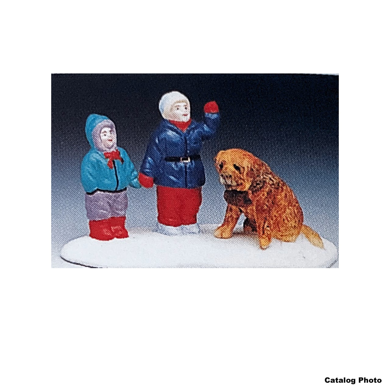 lemax-brothers-looking-at-tree-with-dog-figurine-village-de-no-l-miniature image 1