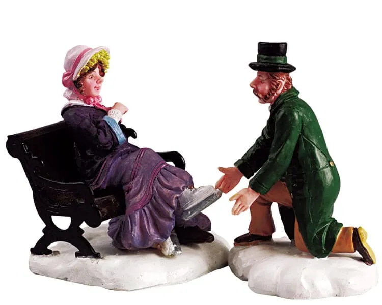 lemax-new-skates-figurines-patins-glace-no-l image 1