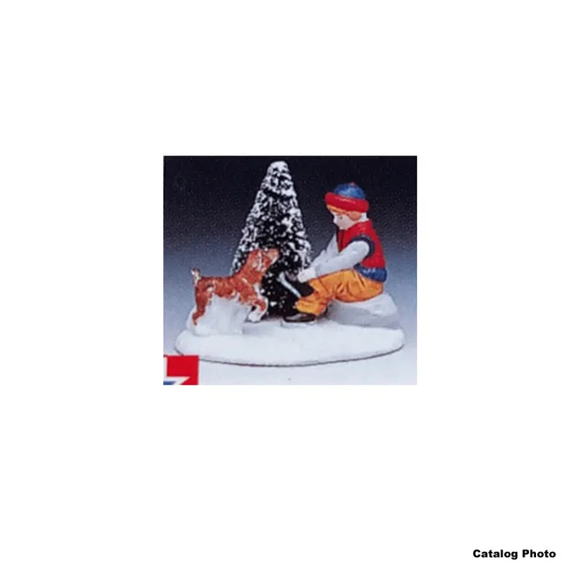 lemax-putting-on-skates-figurine-village-de-no-l image 1