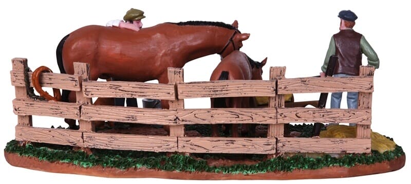 lemax-stable-chores-figurine-table-miniature-village-no-l image 3