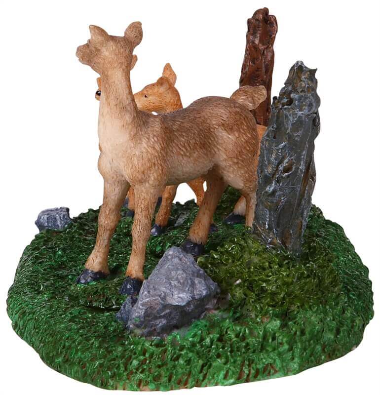 lemax-a-doe-and-her-fawns-biche-et-faons-village-miniature image 2