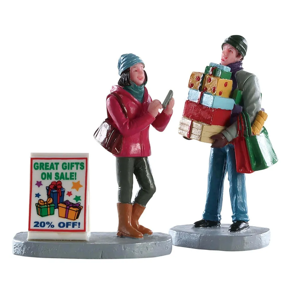 lemax-shopping-teamwork-figurines-courses-village-vail-village image 1