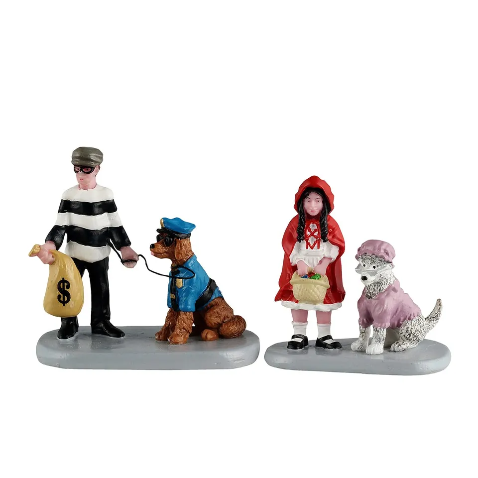 lemax-trick-or-treat-companions-figurine-village-miniature-spooky-town image 1