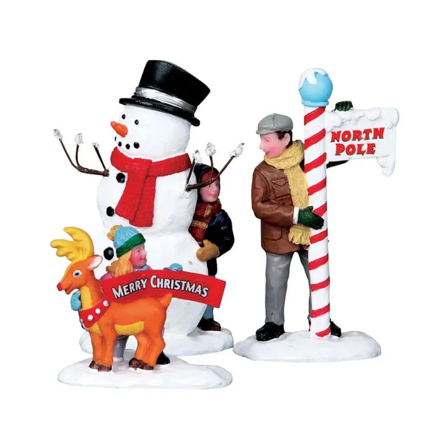 lemax-setting-up-for-the-season-set-de-3-figurines-village-de-no-l image 1