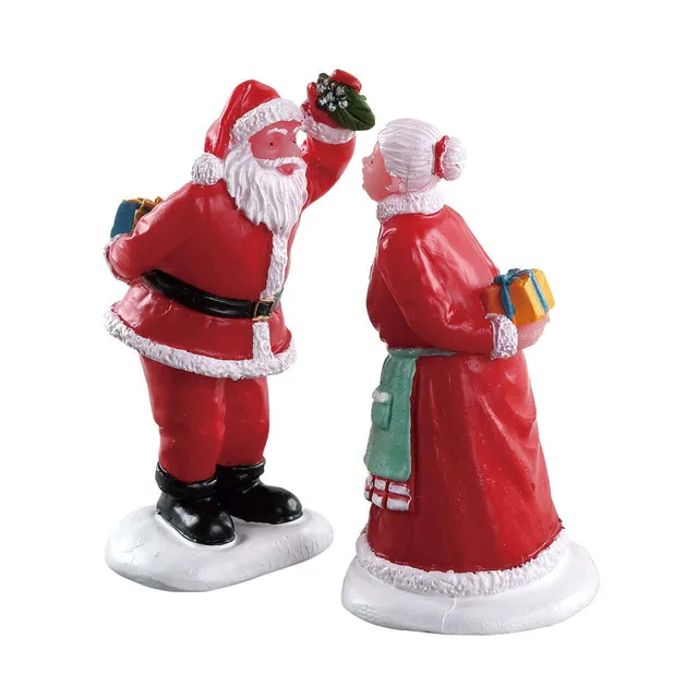 lemax-under-the-mistletoe-figurine-couple-village-santa-s-wonderland image 1