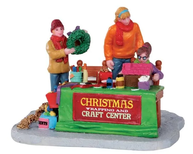 lemax-gift-wrapping-together-figurines-emballage-cadeaux-no-l image 1