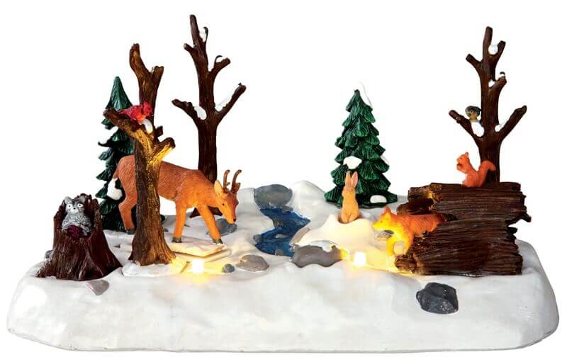 lemax-snowy-forest-for-t-enneig-e-anim-e-cerf-et-renard image 1