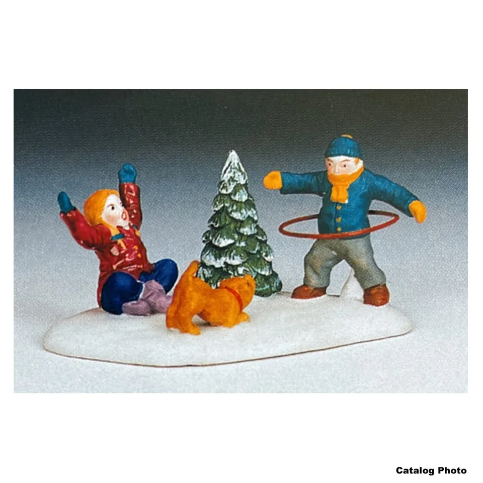 lemax-holiday-hula-hoops-figurine-village-miniature image 1