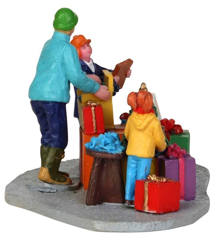 lemax-annual-toy-drive-figurine-collecte-de-jouets-village-de-no-l image 2