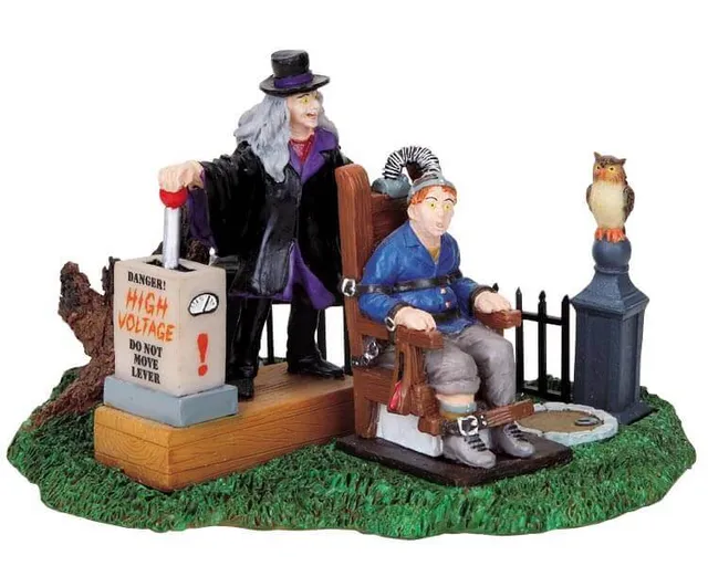 lemax-homicidal-maniac-figurine-spooky-town-halloween image 1