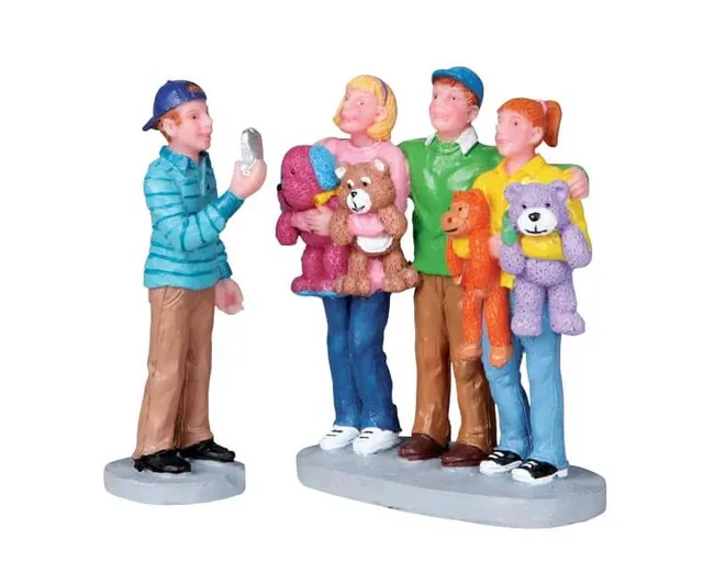 lemax-teenage-memories-figurine-miniature-village-de-no-l image 1
