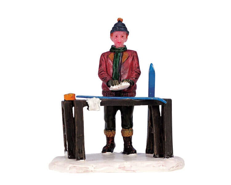 lemax-ski-waxing-figurine-sc-ne-de-ski image 1
