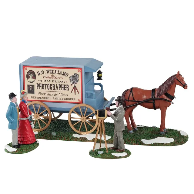 lemax-traveling-photographer-wagon-caddington-cal-che-miniature-no-l image 1