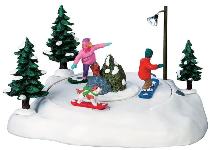 lemax-snowboarding-friends-figurines-miniatures-village-de-no-l image 1