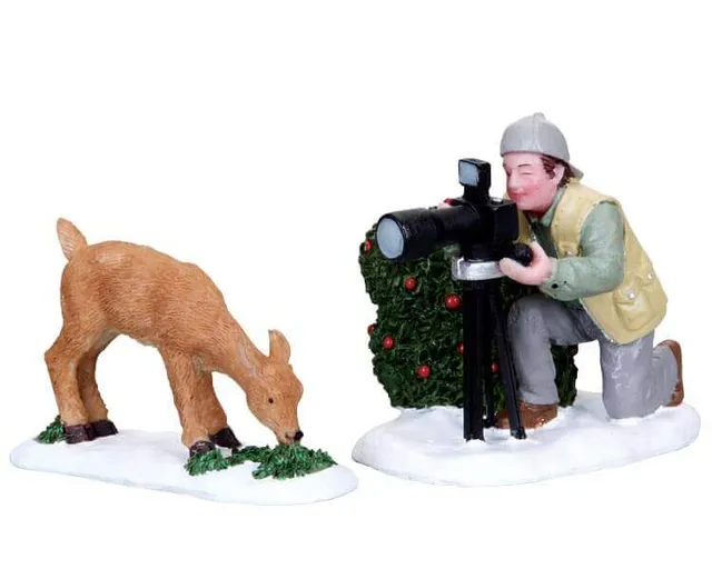 lemax-wildlife-photographer-figurine-photographe-nature-miniature image 1