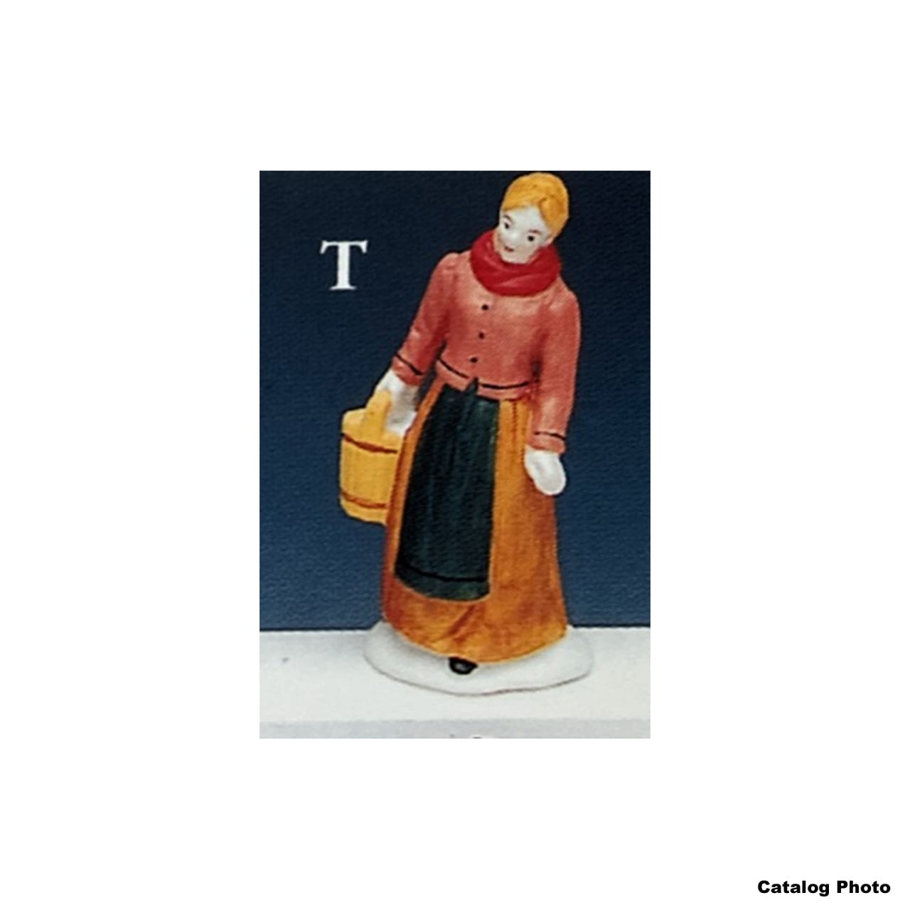 lemax-carrying-milk-figurine-miniature-village-de-no-l image 1