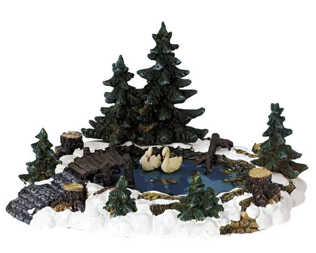 lemax-pine-haven-pond-tang-miniature-village-de-no-l image 1