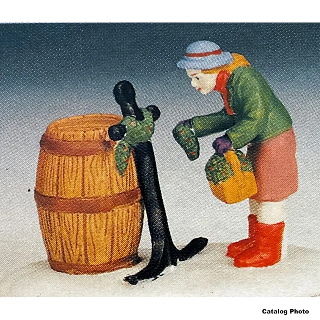 lemax-prettying-up-the-port-figurine-village-de-no-l image 1