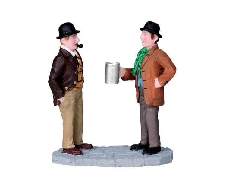 lemax-friendly-discussion-figurine-miniature-sc-ne-de-village image 1