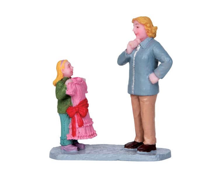 lemax-pretty-dress-mommy-figurine-miniature-village-de-no-l image 1