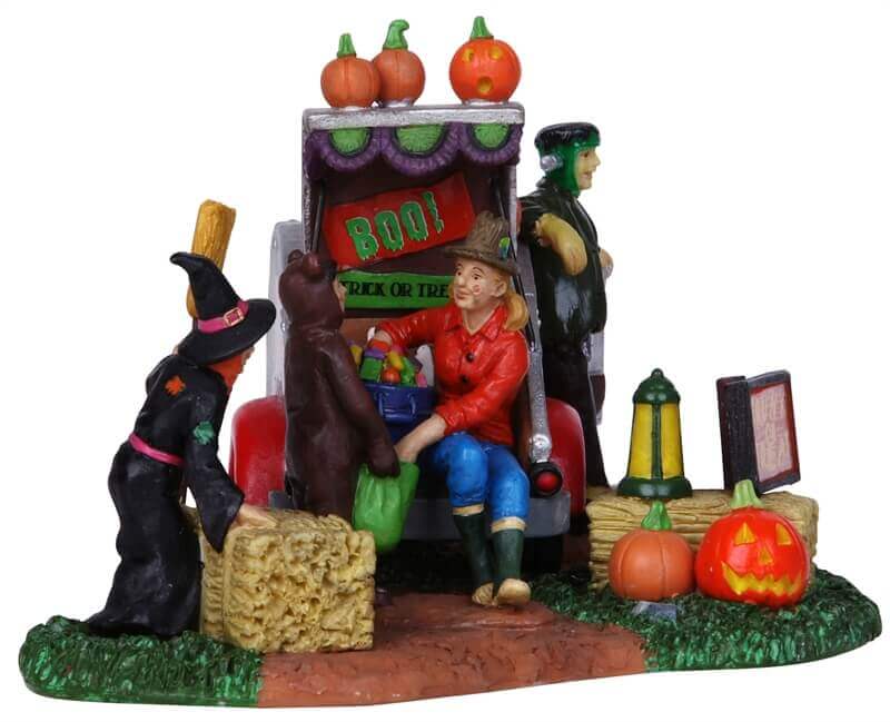 lemax-trunk-or-treat-trailer-d-cor-spooky-town image 4