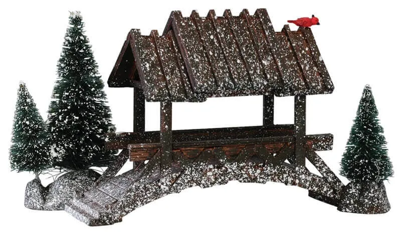 lemax-wooden-bridge-with-trees-pont-miniature-avec-sapins image 1