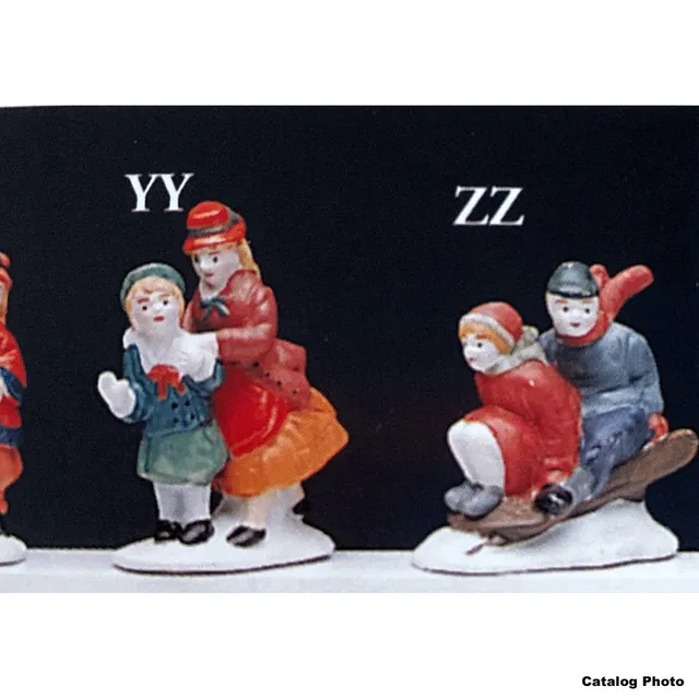 lemax-boy-and-girl-on-sled-figurine-luge-village-de-no-l image 1