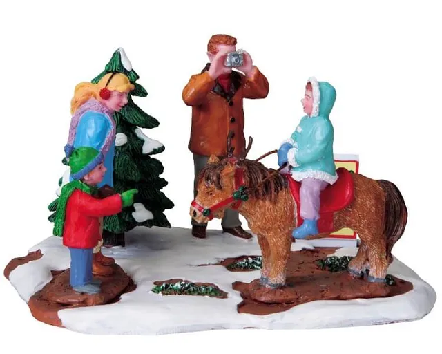 lemax-reindeer-rides-man-ge-rennes-miniature-village-de-no-l image 1