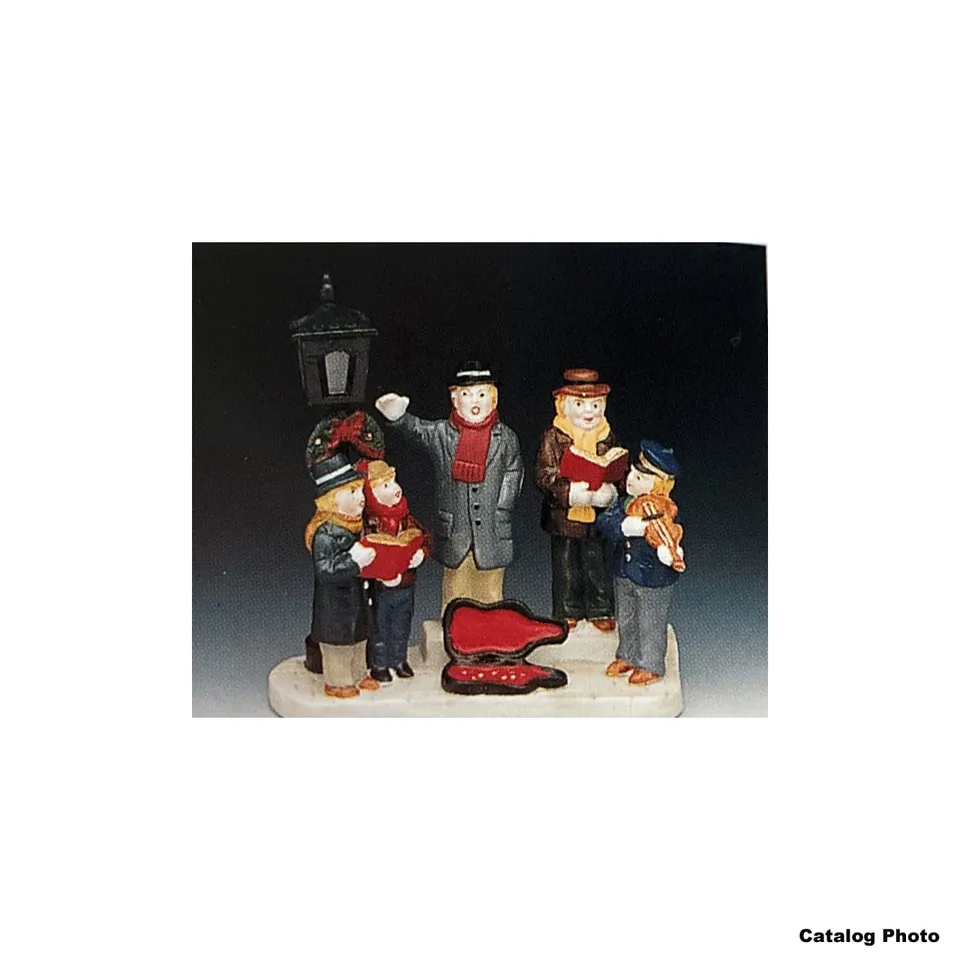 lemax-carolling-with-violinist-chanteurs-de-no-l-avec-violoniste image 1