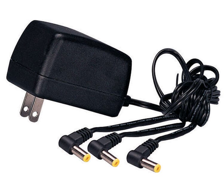 lemax-halloween-ac-power-adaptor-w-3-out-adaptateur-secteur-village image 1