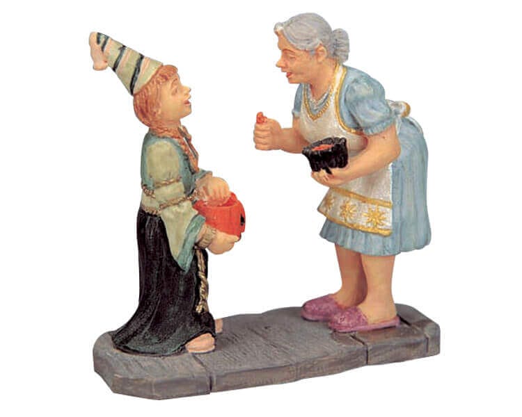 lemax-trick-or-treat-grandma-figurine-halloween-spooky-town image 1
