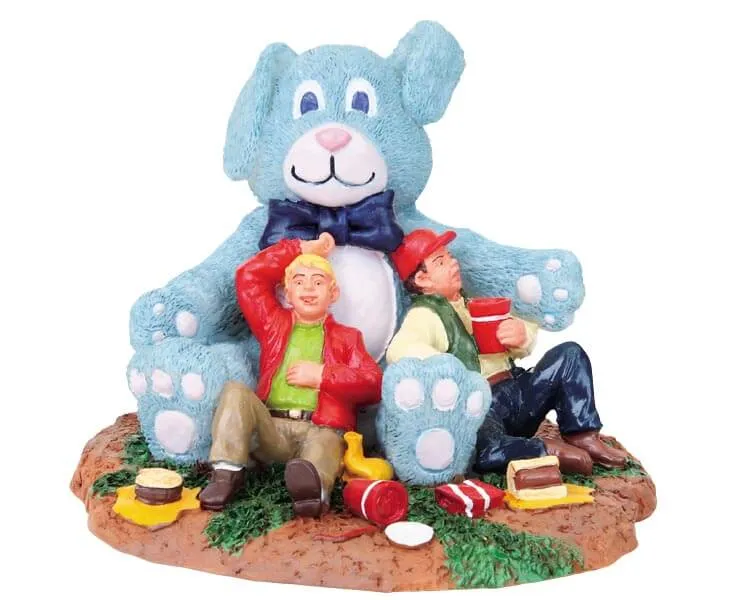lemax-tuckered-out-figurine-miniature-village-de-no-l image 1