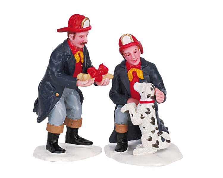 lemax-a-hero-s-reward-figurine-miniature-village-de-no-l image 2