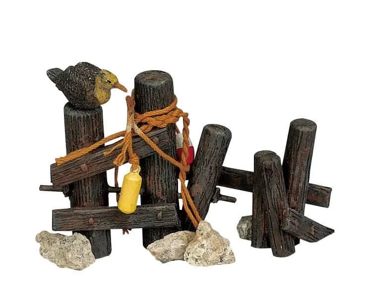 lemax-wooden-mooring-d-cor-miniature-amarrage-en-bois image 1