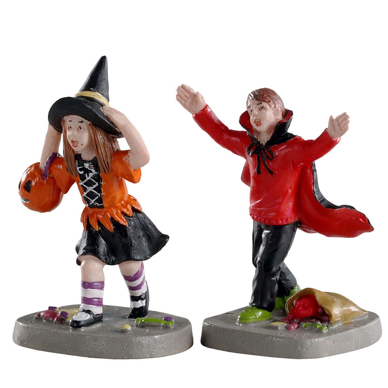lemax-terrified-trick-or-treaters-figurine-village-spooky-town image 2