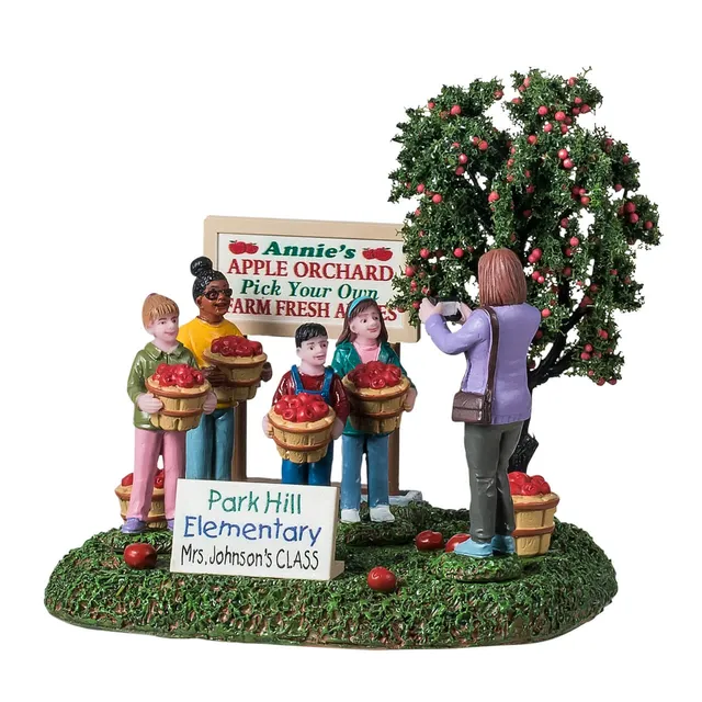 lemax-autumn-field-trip-figurine-harvest-crossing image 1