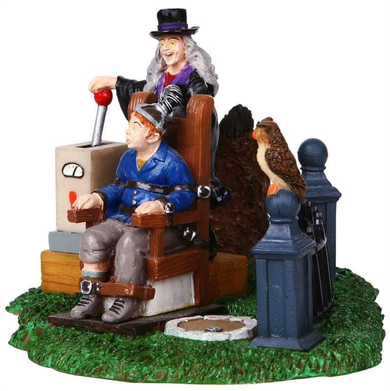 lemax-homicidal-maniac-figurine-spooky-town-halloween image 2