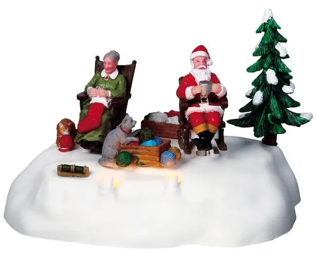 lemax-knitting-christmas-stockings-figurine-no-l-miniature image 1