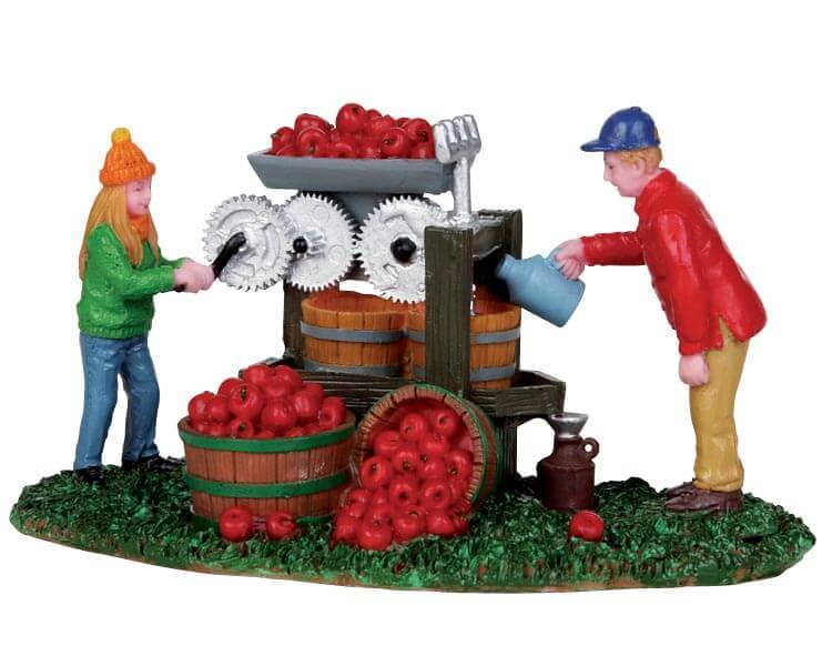 lemax-cider-pressing-dad-figurine-village-de-no-l image 5
